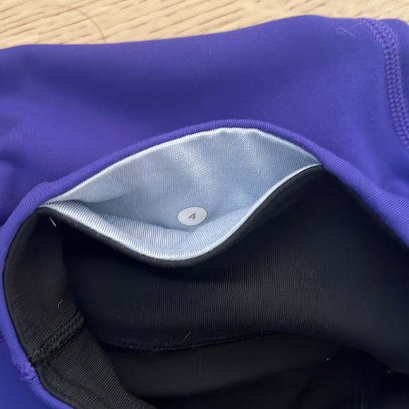 Reversible! Lululemon purple and black, excellent condition! - Picture 2 of 3